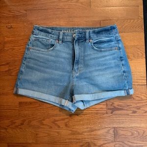 American Eagle mom shorts
